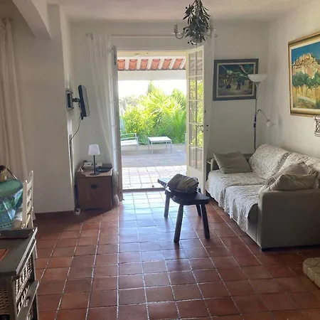 Holiday home Mas 2 Avec Terrasse Et Jardin Privatif - Fr-1-726-61